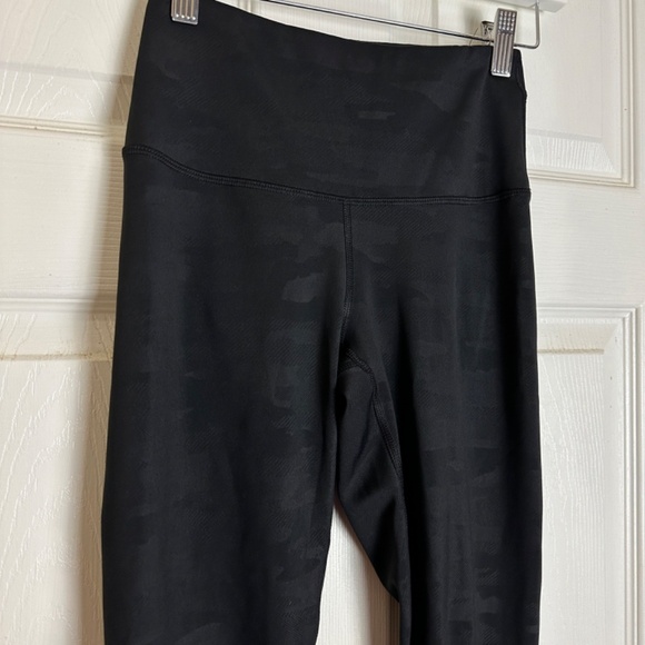 90 Degree Black Camouflage Print Hi-Rise Leggings Women Size XS - Picture 2 of 4